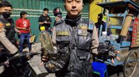 Tim Respatti Satsamapta Polrestabes Surabaya, Amankan 5 Orang Pesta Miras dan 2 Anak Ganster