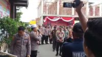 Kunker Di Mapolres Bojonegoro, Kapolda Jatim Berangkatkan Bantuan Air Bersih Kepada Masyarakat Terdampak Kekeringan
