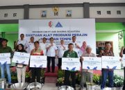 Dorong Pengembangan UMKM Tahu Tempe, Pemkab Bojonegoro dan PT ADS Serahkan Bantuan Alat Produksi