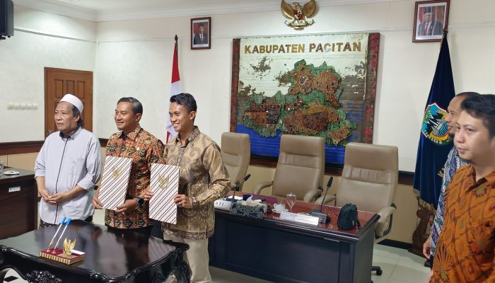 Wujudkan Digitalisasi dan Konektivitas, Pemerintah Kab. Pacitan Kerjasama Dengan PLN Icon Plus