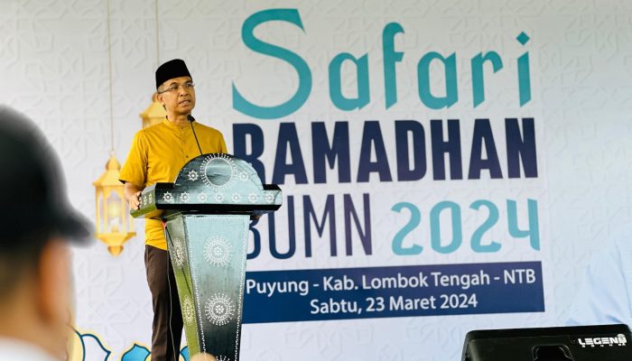 Safari Ramadan BUMN 2024, PLN Berikan 1.000 Paket Sembako Murah ke Masyarakat Lombok Tengah