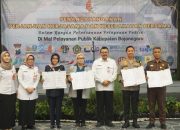 Meningkatkan Daya Saing Global, DPMPTSP Bojonegoro Gelar Penandatanganan Kontrak Kerjasama Pelayanan di MPP