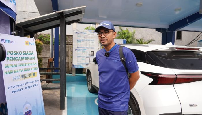 PLN Siapkan SPKLU di Banyak Lokasi, Pemudik: Pakai Mobil Listrik Jadi Nyaman!