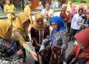 Dekranasda Bojonegoro Buka Bazar UMKM, Kenalkan Produk Lokal kepada TP PKK Se-Wilayah Kerja Bakorwil II 