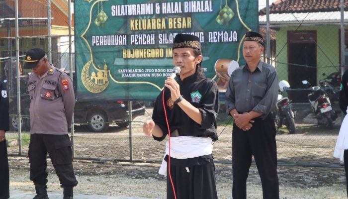 Para Pendekar Perguruan Pencak Silat Gubug Remaja Peragakan Jurus dan Buka Pesilat Hingga Jurus Ipsi