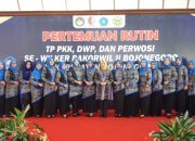 Pertemuan Rutin Kader PKK, DWP dan Perwosi se Bakorwil Bojonegoro