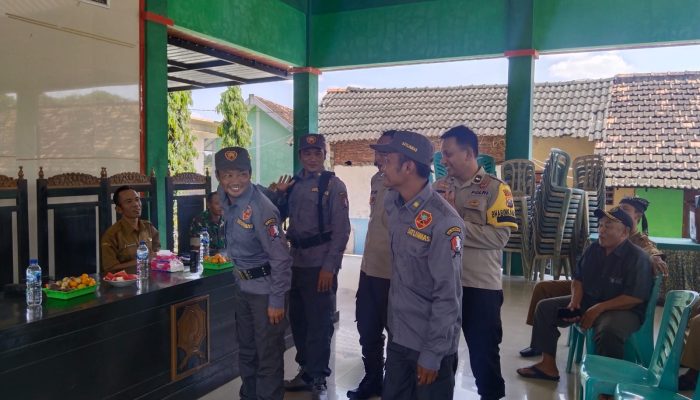 Revitalisasi Satkamling, Sat Binmas Polres Bojonegoro Gelar Pelatihan dan Ajak Warga Aktifkan Satkamling
