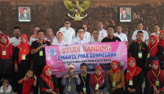 Dukung Penyandang Disabilitas, Pemkab Bojonegoro Berangkatkan PDKB Belajar Keterampilan di Malang