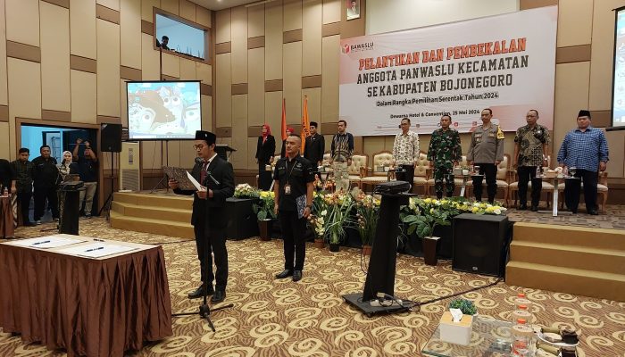 Panwaslu Tingkat Kecamatan Se-Bojonegoro Resmi Dilantik, Siap Sukseskan Pilkada 2024