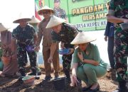 Pangdam Mayjen TNI Rafael Tinjau Pipanisasi dan Tanam Jagung di Nganjuk