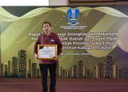 Raih Penghargaan, Pemkab Bojonegoro Peringkat 3 Kepatuhan Pembayaran Pajak Kendaraan Dinas 
