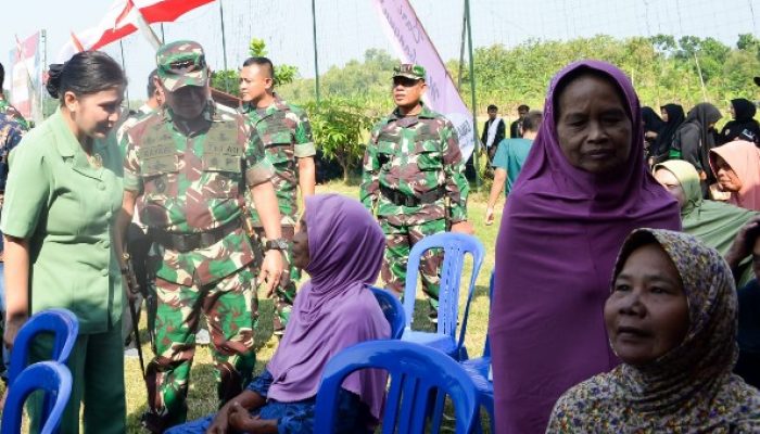 Penutupan TMMD 120 di Tambakrejo, Kodim Bojonegoro gelar Pelayanan Kesehatan Gratis