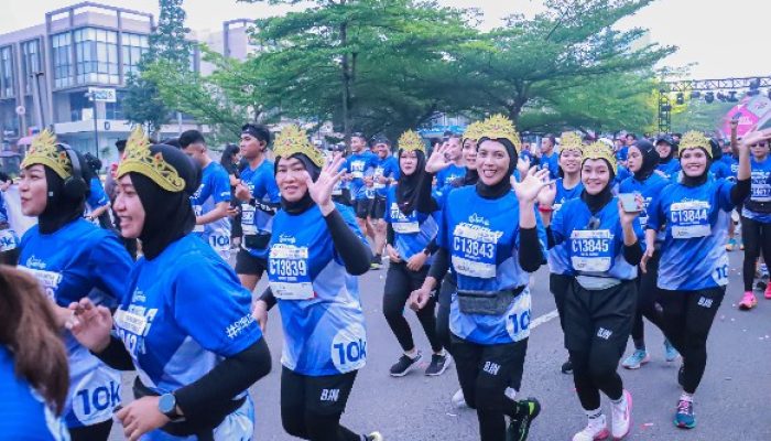 Kemala Run 2024, Bhayangkari Cabang Bojonegoro Perkenalkan Ikat Kepala “ Mliwis Putih “