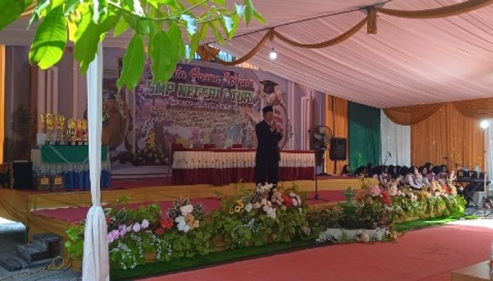 Gelar Wisuda Purna Wiyata, SMP Negeri 1 Turi Berlangsung Cukup Meriah