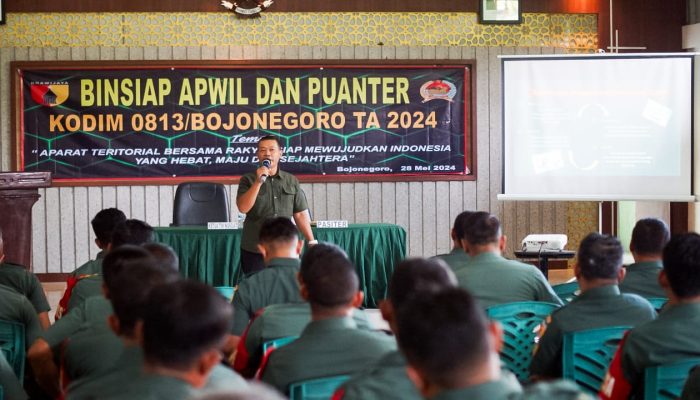 Gelar Binsiap Apwil dan Puanter, Dandim Bojonegoro : Selalu Waspada dalam Mencermati Perkembangan Situasi