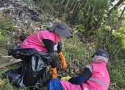 Srikandi PT PLN (Persero) UIP JBTB Turut Sukseskan Program Bersih – Bersih Sungai Muara Baros