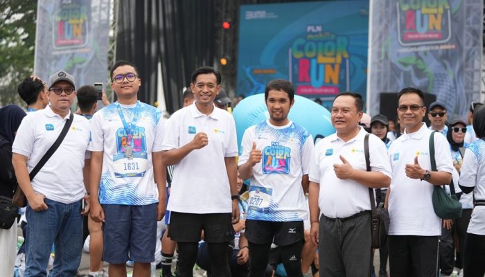 Manajemen PLN UIP JBTB Ikut Menghadiri dan Memeriahkan PLN Mobile Color Run Surabaya 2024