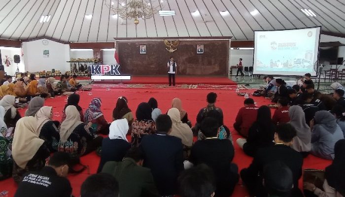KPK Bersama Komunitas Masyarakat Bojonegoro Deklarasikan Anti Korupsi