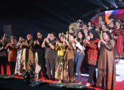Lomba Fashion Batik di Bojonegoro Jadi Ruang Desainer Daerah Go International