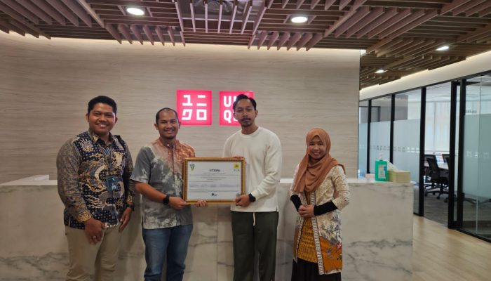 Gunakan Layanan REC, PLN Pasok Listrik Hijau 8.978 MWh untuk Uniqlo Indonesia