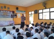 Masa MPLS, Ratusan Polisi di Bojonegoro Serentak Blusukan ke Sekolah