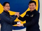 Hengky Resmi Dapatkan KTA Dari Partai Nasdem,”Fenomena” Sebelumya PDI P. Demokrat Dan Gerindra.