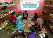 Laporan Tahunan Program TJSL PLN Peduli Catat Keberhasilan Pengembangan Lapangan Kerja dan UMK Secara Nasional