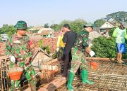 Implementasikan Binter, Babinsa Koramil Sumberrejo Bojonegoro bantu Pembangunan Tempat Ibadah
