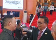 Dalam rapat Paripurna DPRD, Walikota Bitung Maurits Mantiri, Minta Buka- Bukan Beban Hutang 31 Miliyar