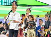 Panglima TNI Mendampingi Presiden Joko Widodo Acara Puncak Hari Anak Nasional Ke-40