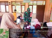 Babinsa Koramil 07/Kepohbaru Bojonegoro dampingi Kegiatan Imunisasi Campak