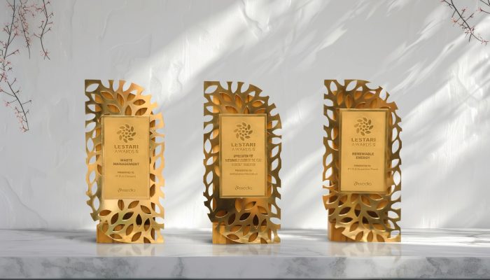 Lestari Award 2024: Dirut PLN Sabet _Sustainable Leader of The Year in Energy Transition_