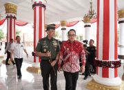 Tiba di Gedung Negara Grahadi, Kedatangan Mayjen TNI Rudy Disambut Pj Gubernur Jawa Timur Adhy Karyono