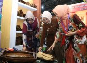 Pj Ketua Dekranasda Kabupaten Bojonegoro Hadiri Pameran Kriya Nusa, Ini Harapannya