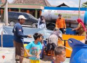 BPBD Bojonegoro Terus Salurkan Bantuan Air Bersih Bagi Warga Terdampak Kekeringan 