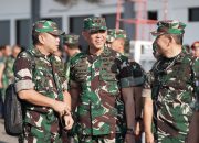 Pangdam V/Brawijaya Mayjen TNI Rudy Saladin Sambut Kedatangan Panglima TNI 