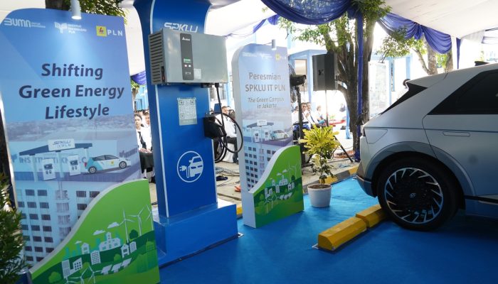 Gunakan REC, Institut Teknologi PLN Jadi Kampus Energi Hijau Pertama di Jakarta