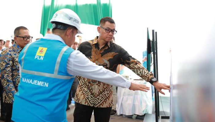 Dukung Hilirisasi, PLN Siapkan Listrik Andal Untuk Smelter Freeport Yang Baru Diresmikan Presiden Jokowi
