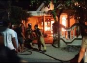 Gercep, Tim Damkarmat Pos Kedungadem Atasi Kebakaran di Drokilo Bojonegoro