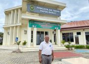 Warinussy,: Kecam Oknum Wartawan Membuat Berita Tidak Sepihak Kepada klien Kami Calon Bupati Teluk Bintuni, Diduga Melanggar Kode Etik.