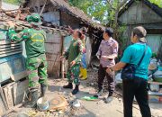 Polsek Baureno, Koramil dan Warga Gotong Royong Bedah Rumah Warga Sebatangkara