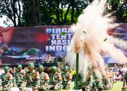Ketangkasan Babinsa Kodim Bojonegoro Meriahkan HUT ke- 79 TNI di Alun-alun