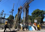 Pembenahan Jaringan Kota Sidoarjo, PLN Icon Plus Lakukan Perapihan dan Penataan Kabel di Tiang PLN