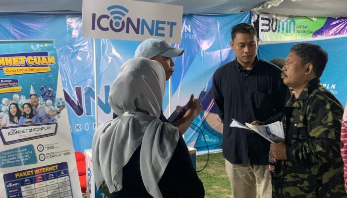 ICONNET Dukung Akses Digital di Kampung Inggris, Hadirkan Promo Khusus di Closing Ceremony Kampung Inggris Mengajar
