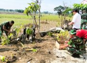 Pembinaan Lingkungan Hidup, Kodim Bojonegoro dan Masyarakat Tanam Ribuan Bibit Pohon Penghijauan