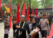 Rangkaian HJB Ke-347, Pemkab Bojonegoro Gelar Prosesi Pengambilan Api Abadi Kayangan Api