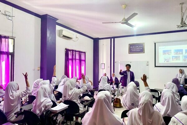 Dukung Pemkab Bojonegoro, Kampus Ungu ISTeK ICsada Jalankan Program Kesehatan Mental Bagi Remaja