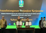 Pemkab Bojonegoro dan Pemprov Jatim Tandatangani PKS Sinergi Pajak Daerah dan Opsen Pajak Daerah