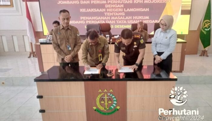 Perhutani KPH Jombang dan Kejari Lamongan Teken MoU Penanganan Hukum Perdata dan Tata Usaha Negara