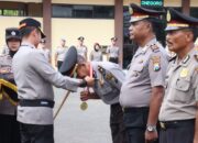 Kapolres Bojonegoro pimpin upacara pelepasan purna tugas anggota polres